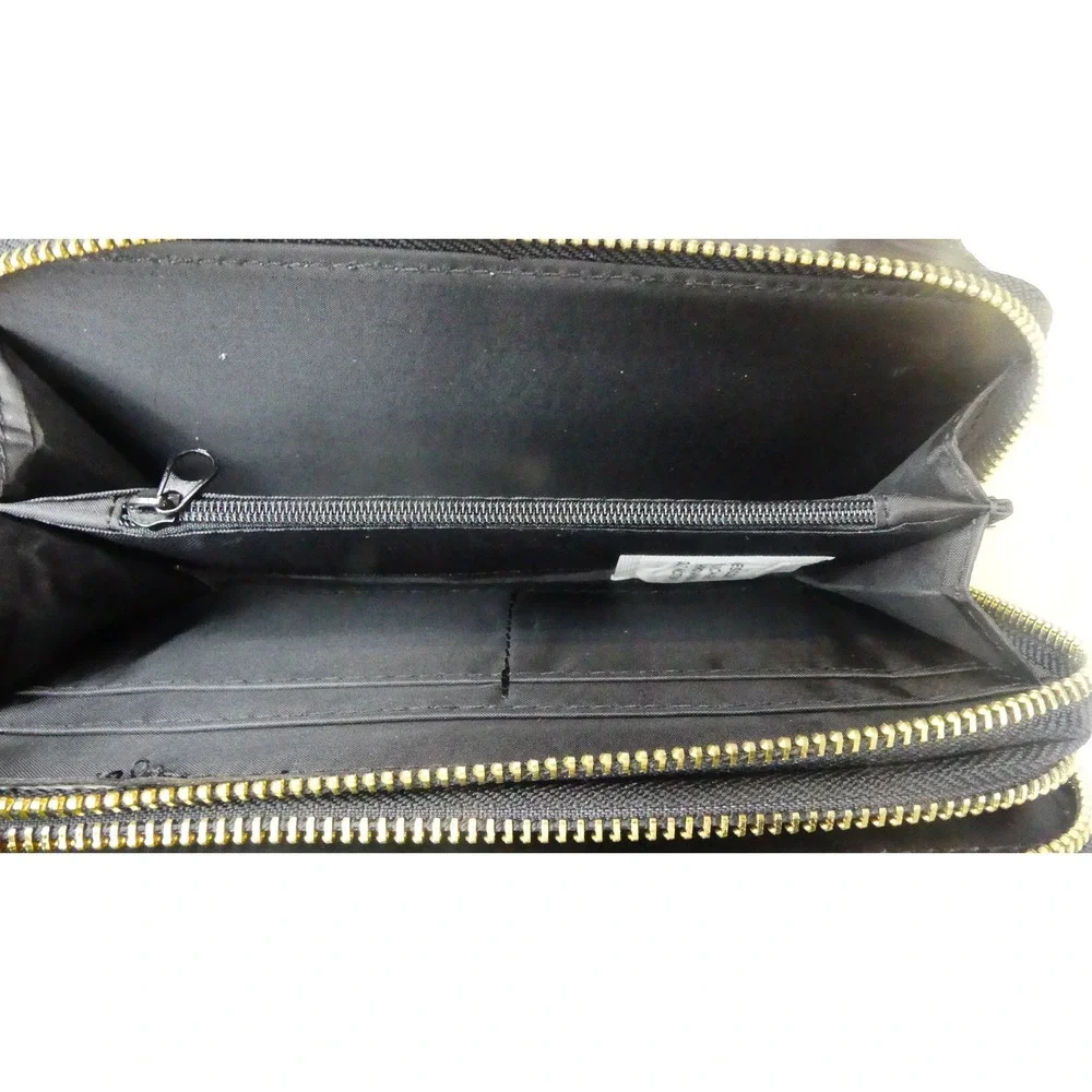 Citi Trends Wristlet Wallet Womens OS Gray New Collage Print Zip Around